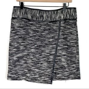 White House black and cream tweed pencil skirt